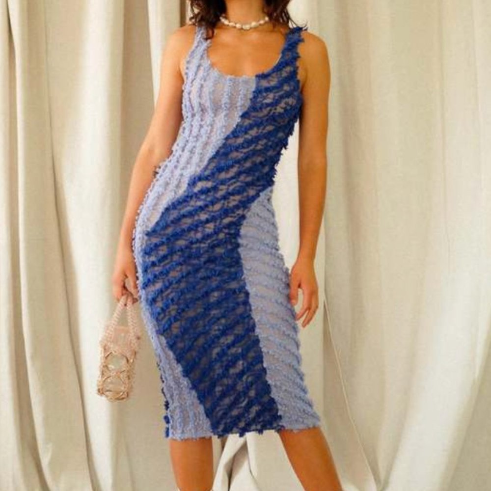 SELVA NEGRA ZUMA DRESS IN COLOR AGUA LACE SIZE S